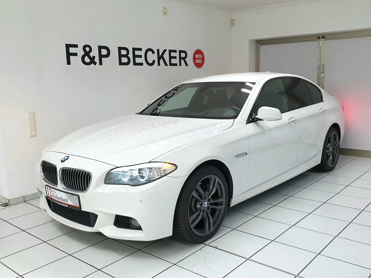 BMW 530 530d Aut. M Paket 2.Hand Leder HUD Memory Kamera Blanc - 1
