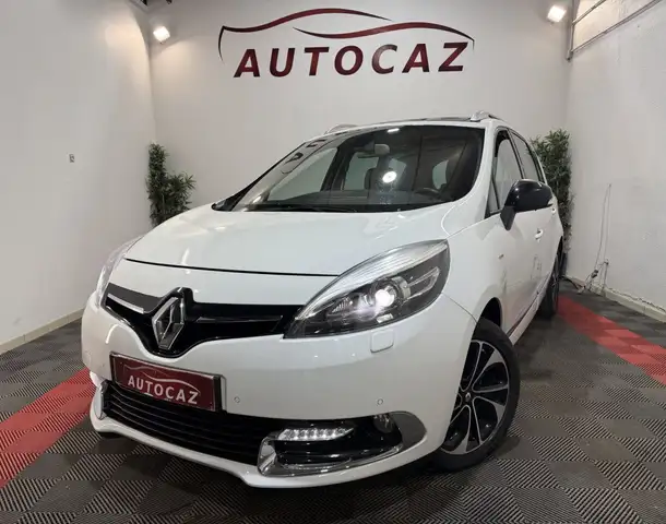 Renault Grand Scenic III dCi 130 Energy Bose Edition 7Places +TOIT OUVRANT+CAMERA+ATTELAGE