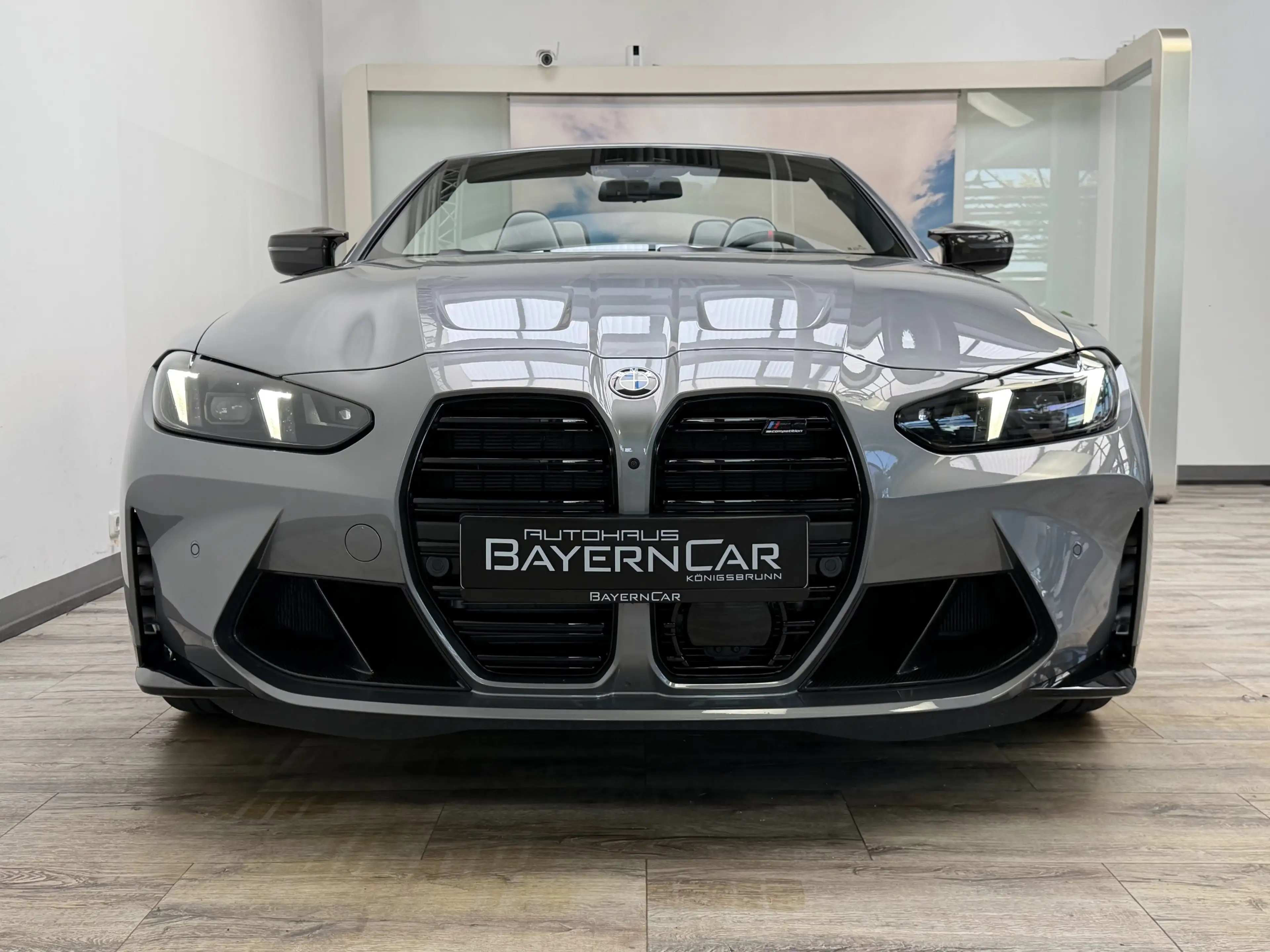 BMW M4 xDrive Comp. Cab. CarbonExt. ACC 360°Ultimate — photo 2