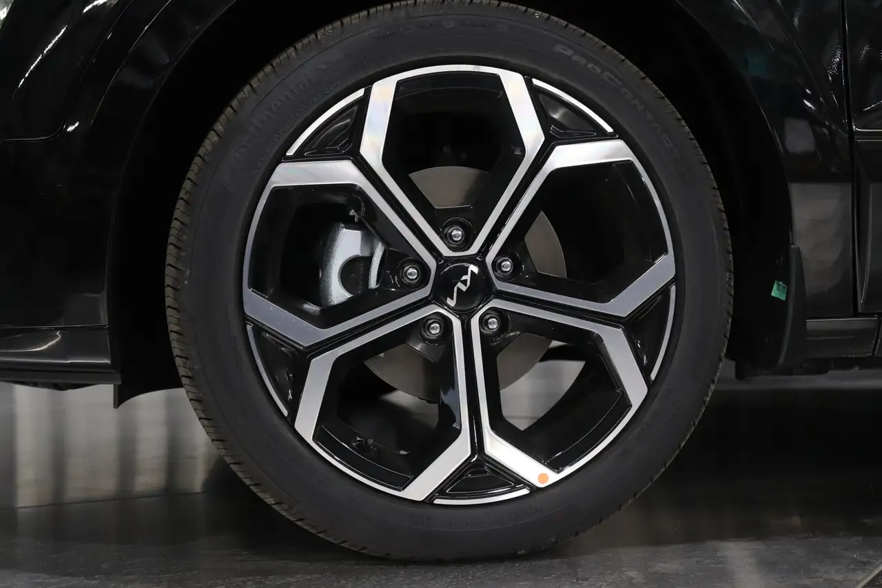 Kia Niro снимка Kia Niro