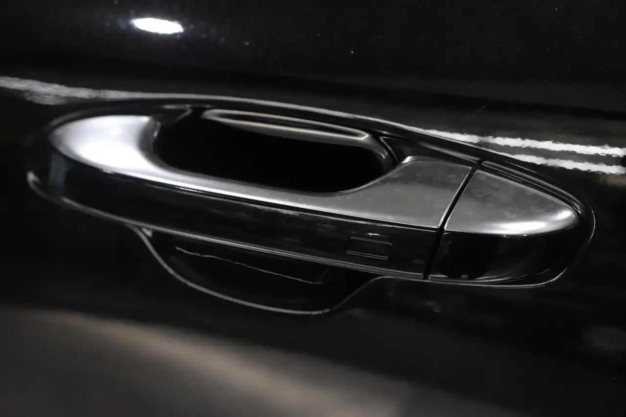 Kia Niro снимка Kia Niro