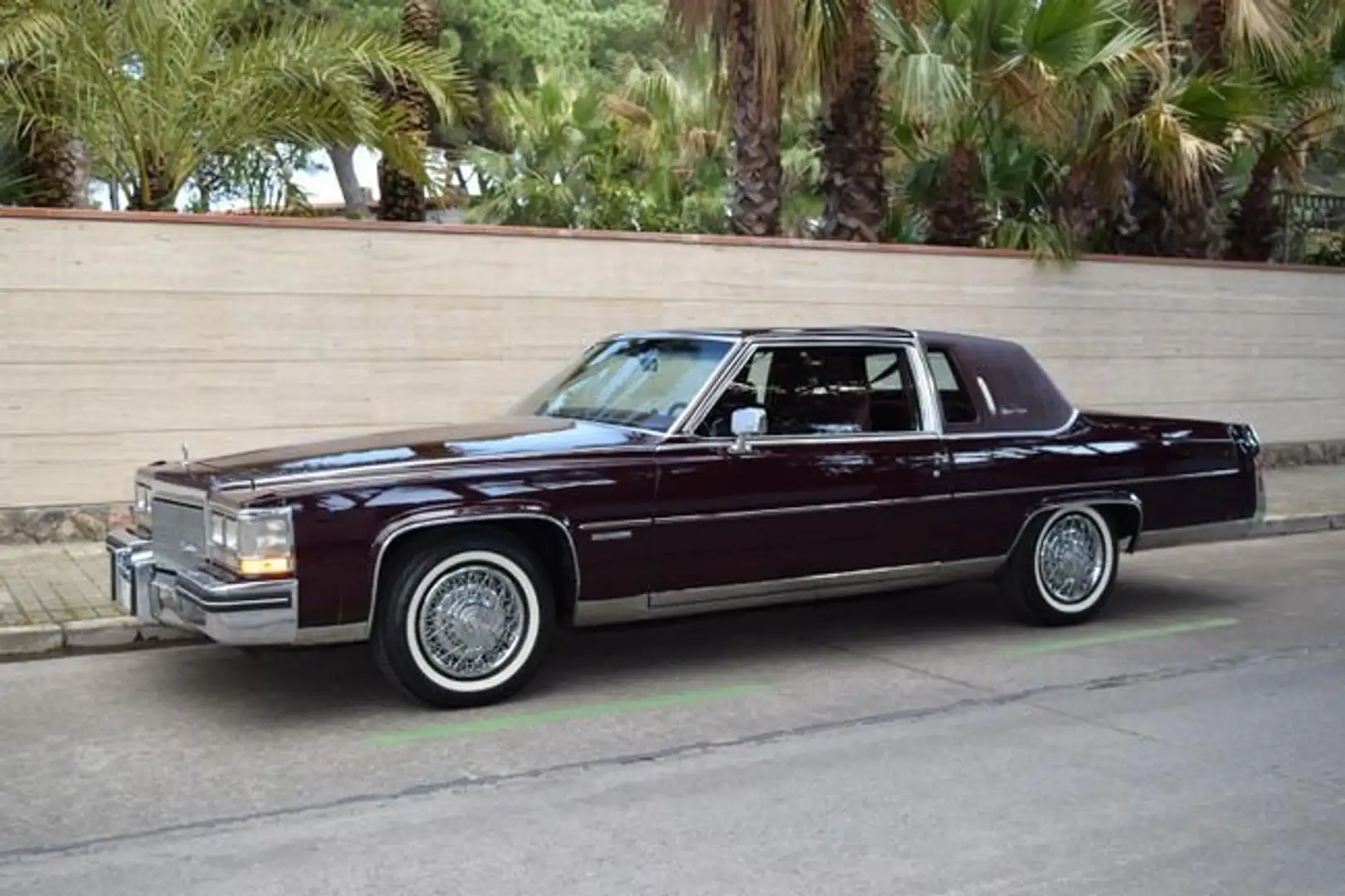 Cadillac Fleetwood Brougham Violett - 1