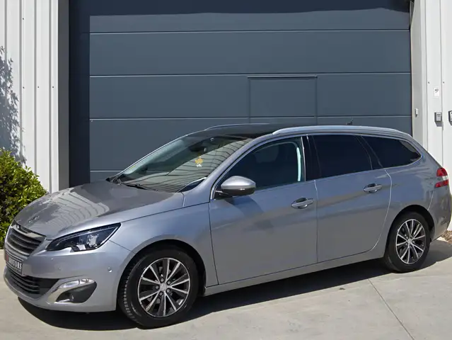 Peugeot 308 Automaat | Camera | Keyless | Topstaat
