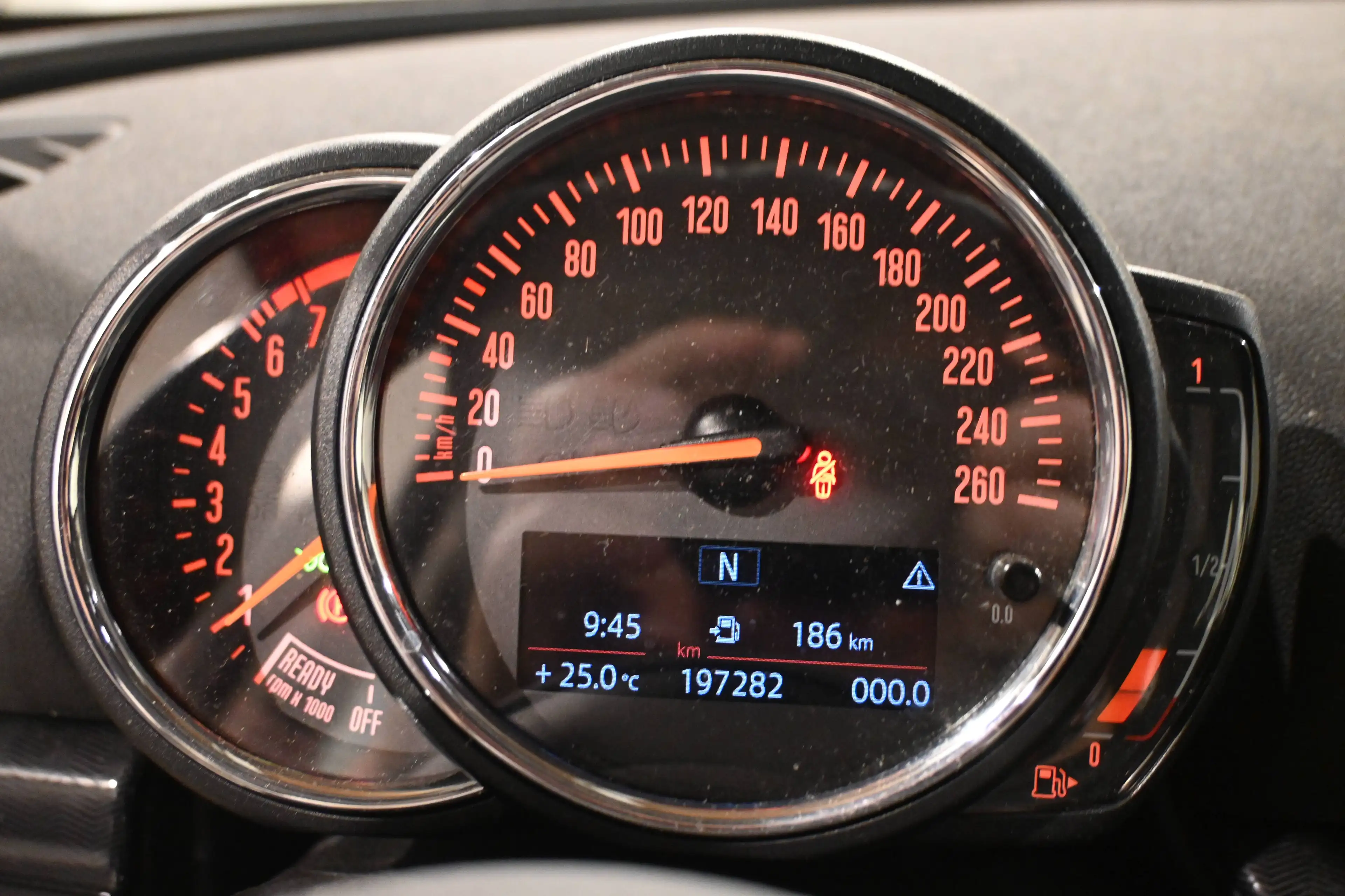 MINI Cooper Clubman 1.5i CLUBMAN / EURO 6b / GPS NAVIGATION / BLUETOOTH / PDC / CARNET MINI !! — photo 10