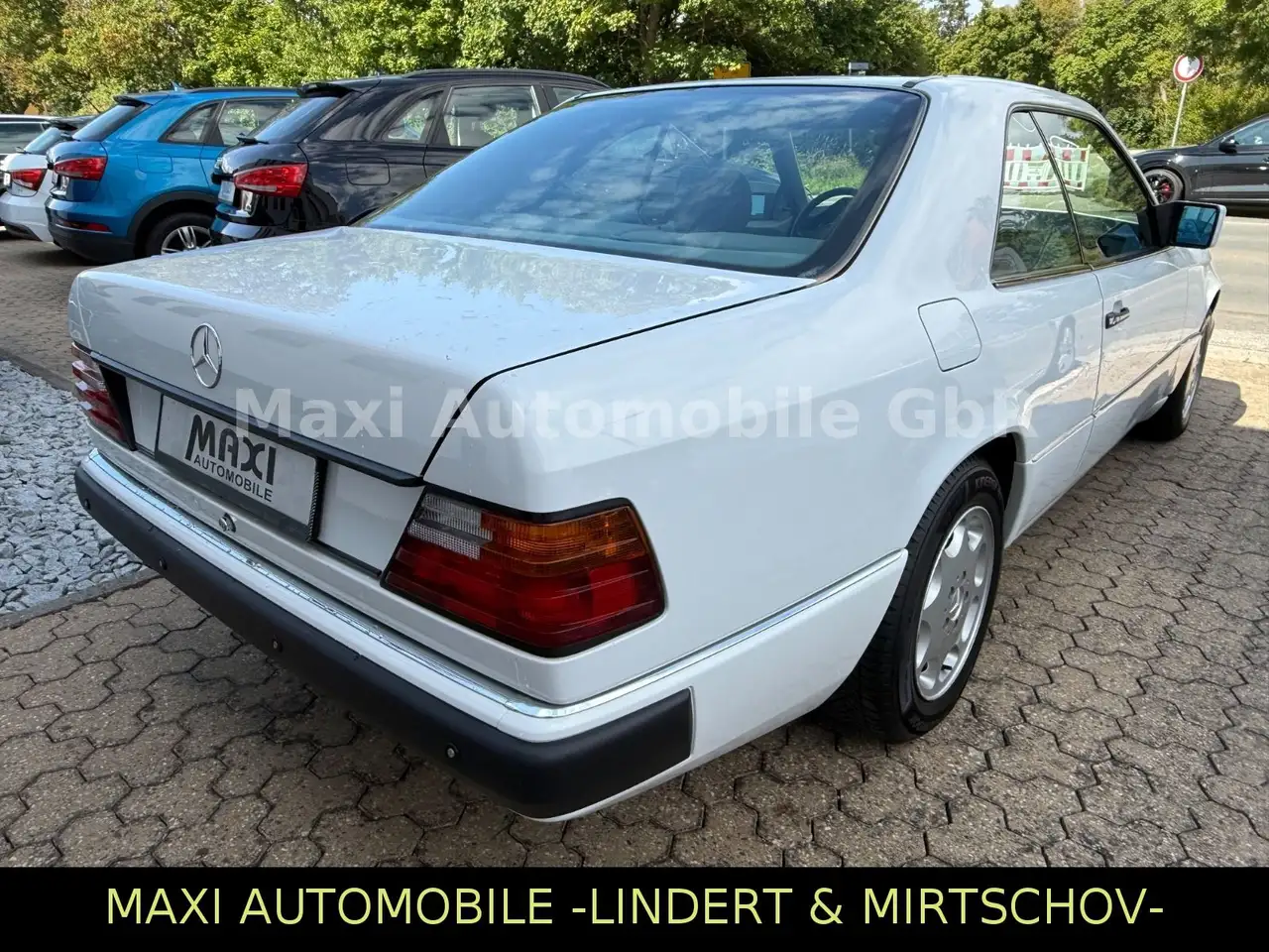 Mercedes-Benz 300 CE, foto 6