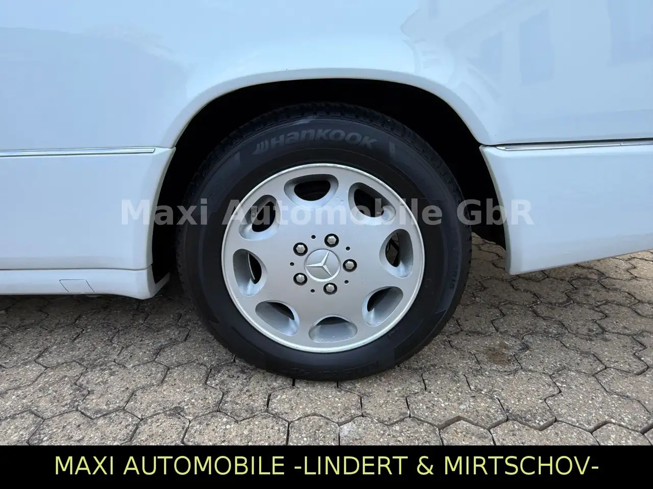 Mercedes-Benz 300 CE, foto 7