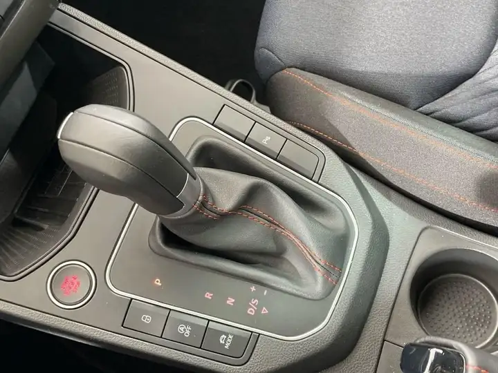 SEAT Ibiza 2025, foto 19
