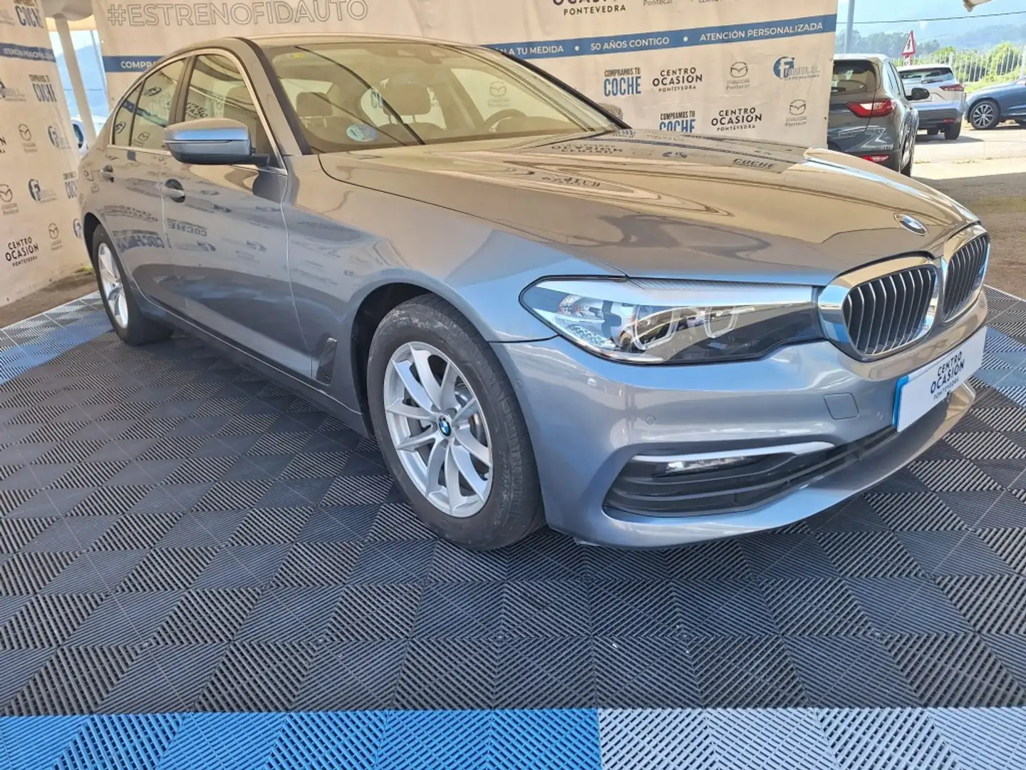 BMW 520 520dA Gris - 1