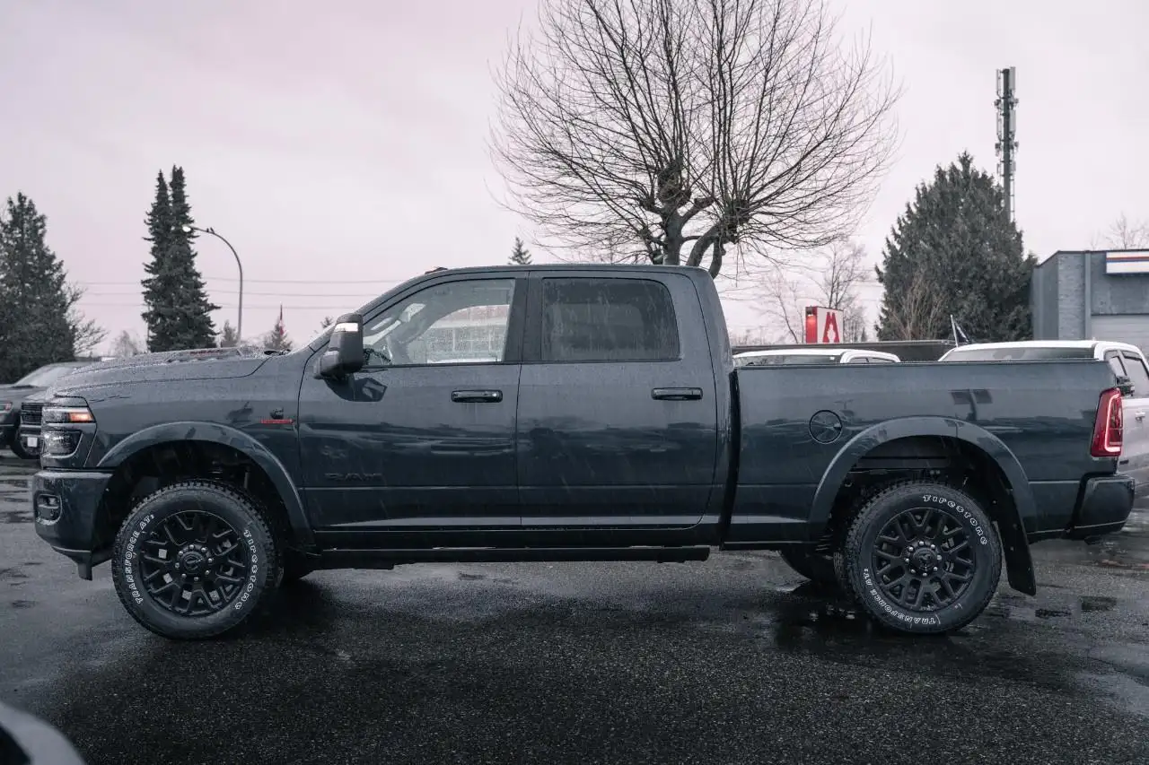 RAM 3500 снимка RAM 3500