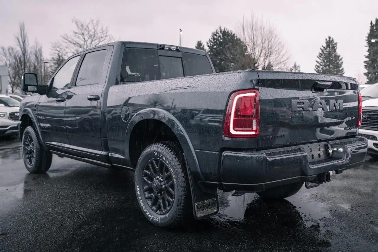RAM 3500 снимка RAM 3500