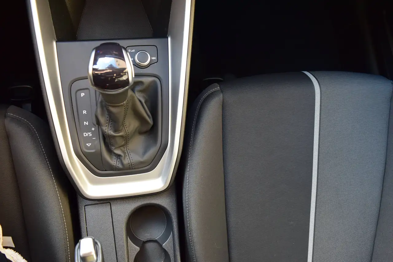 Audi A1 Sportback 25 TFSI Sport Edition S CR-CONTR / APPLE CARPLAY, миниатюра 18
