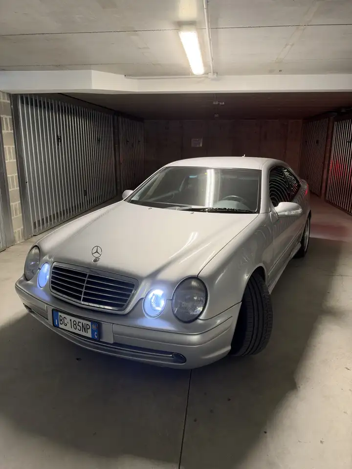 Mercedes-Benz CLK 200 Coupe k Elegance, foto 1