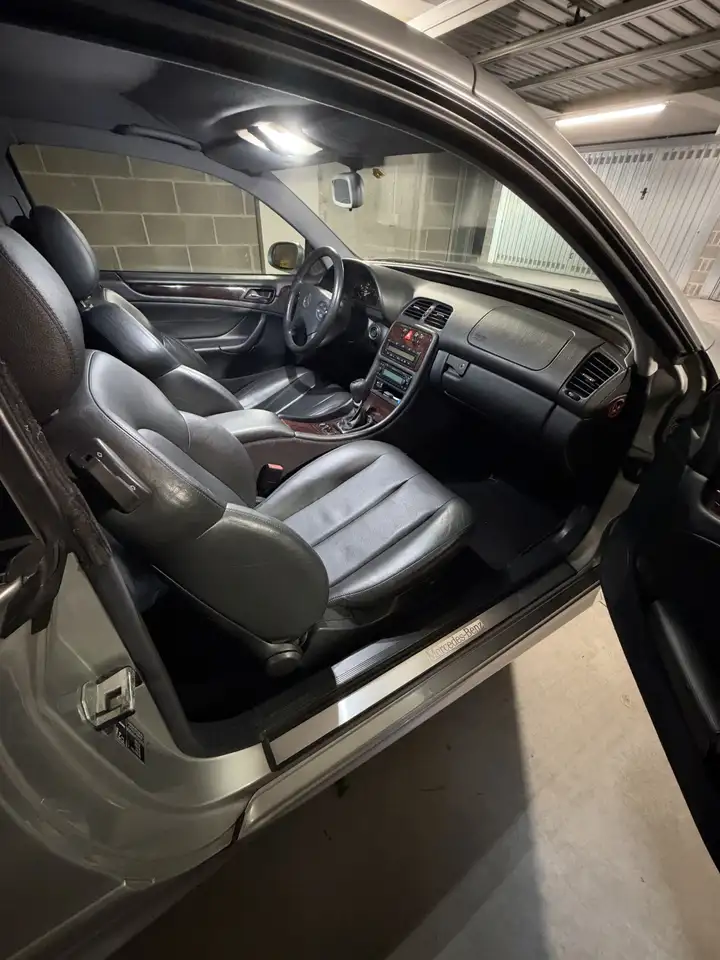 Mercedes-Benz CLK 200 Coupe k Elegance, foto 10