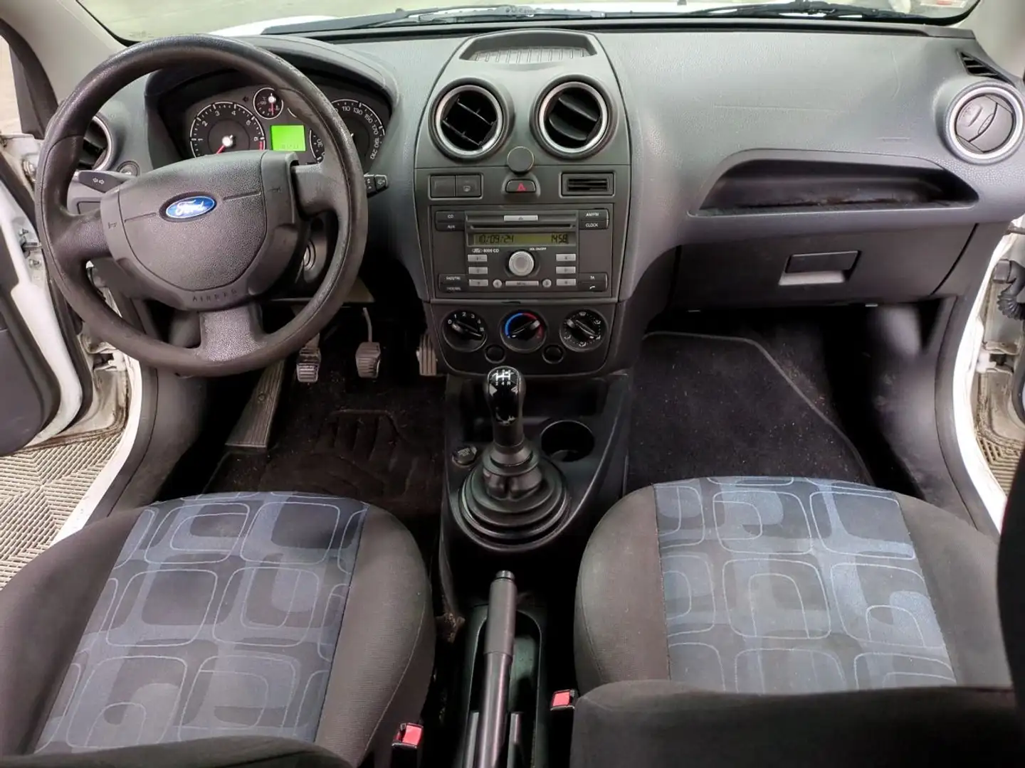 Ford Fiesta FIESTA 1.3 AFFAIRES Blanc - 1