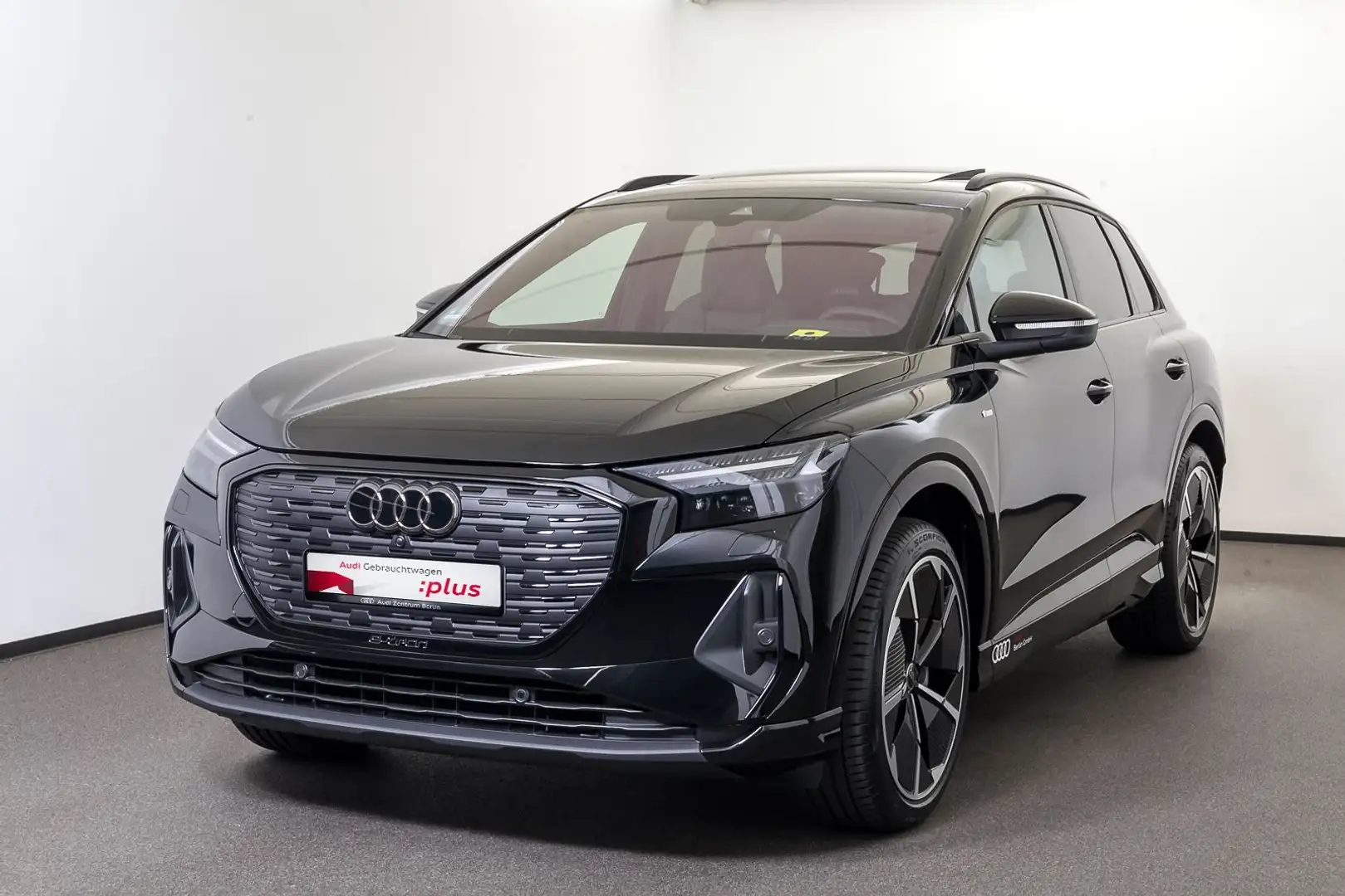 Audi 55 e-tron quattro 250 kW Noir - 2