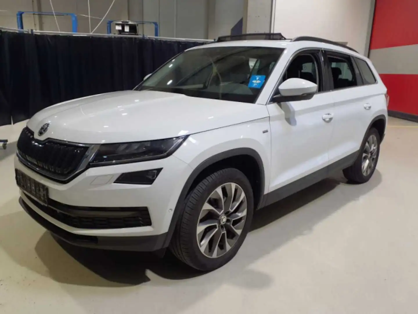 Skoda Kodiaq 1.5 TSI Clever Autom. Panor. 7 Sitzer Wit - 1