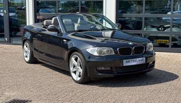 1-serie Cabrio 120i High Executive