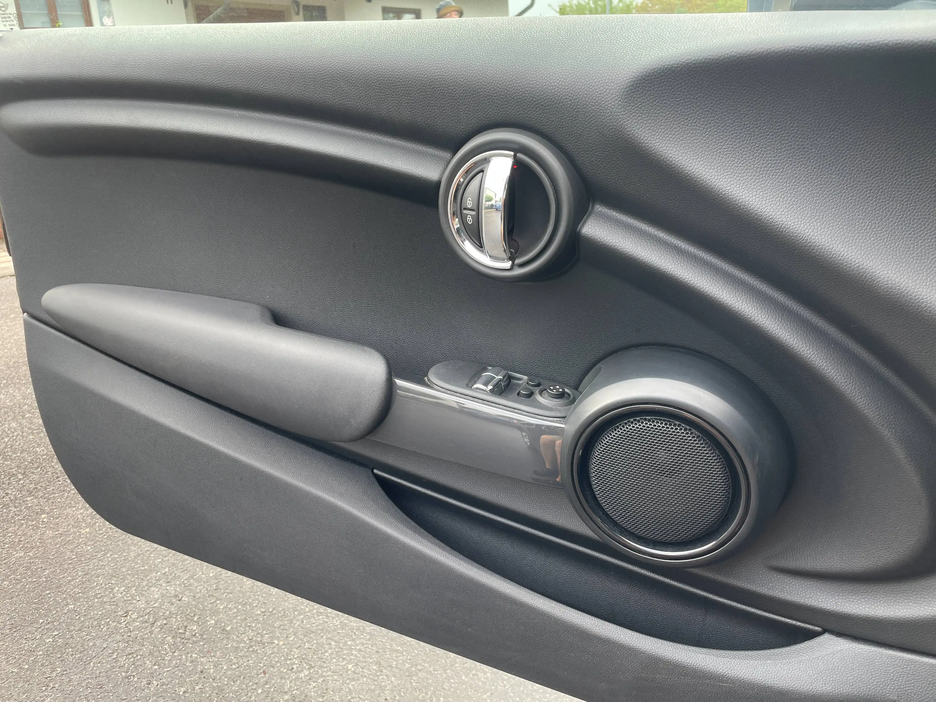 MINI Cooper D 1.5TDI EURO 6 — photo 10