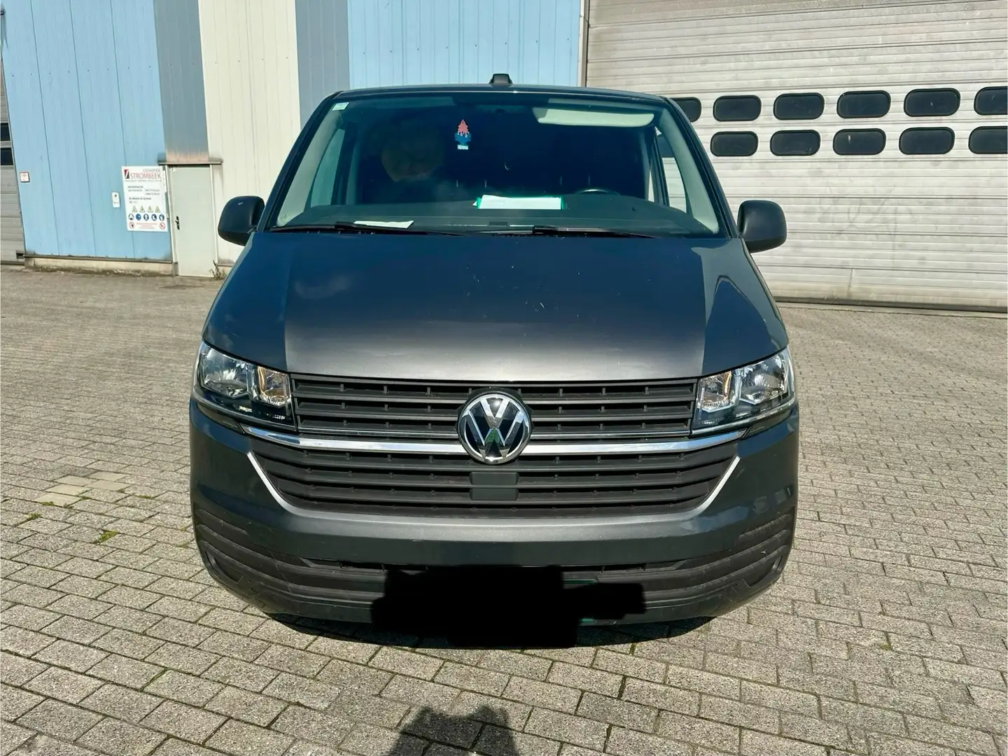 Volkswagen T6.1 Transporter 2.0 TDi SCR BMT Comfortline  long chassis Gris - 1