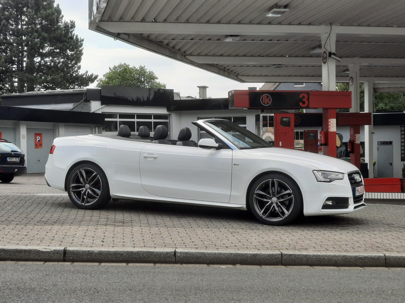 Audi A5 A5 Cabrio Diesel Cabrio 3.0 TDI DPF quattro S-Line — photo 2