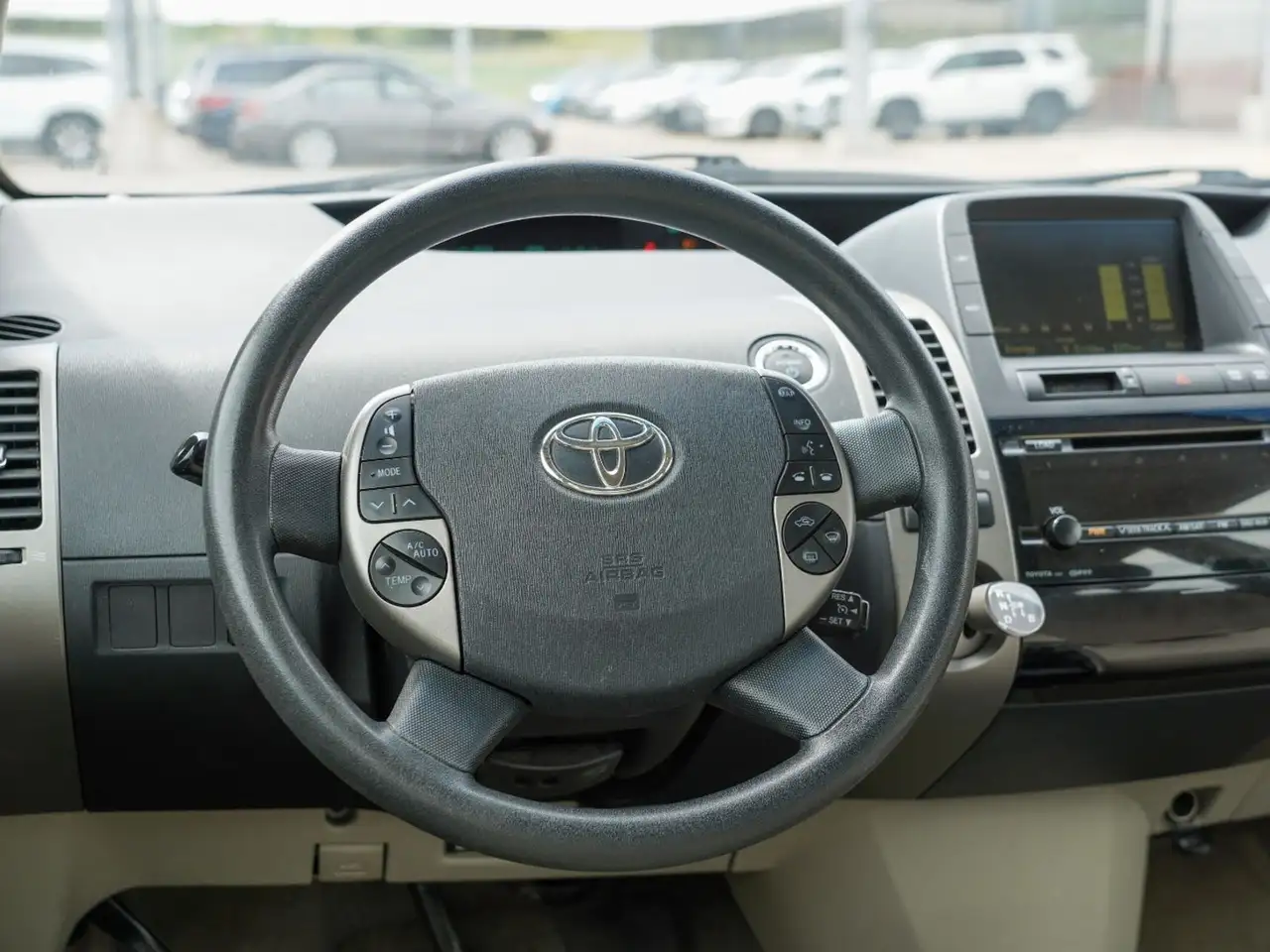 Toyota Prius снимка Toyota Prius