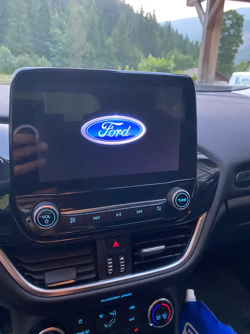 Ford Fiesta Cool&connect Schwarz - 2