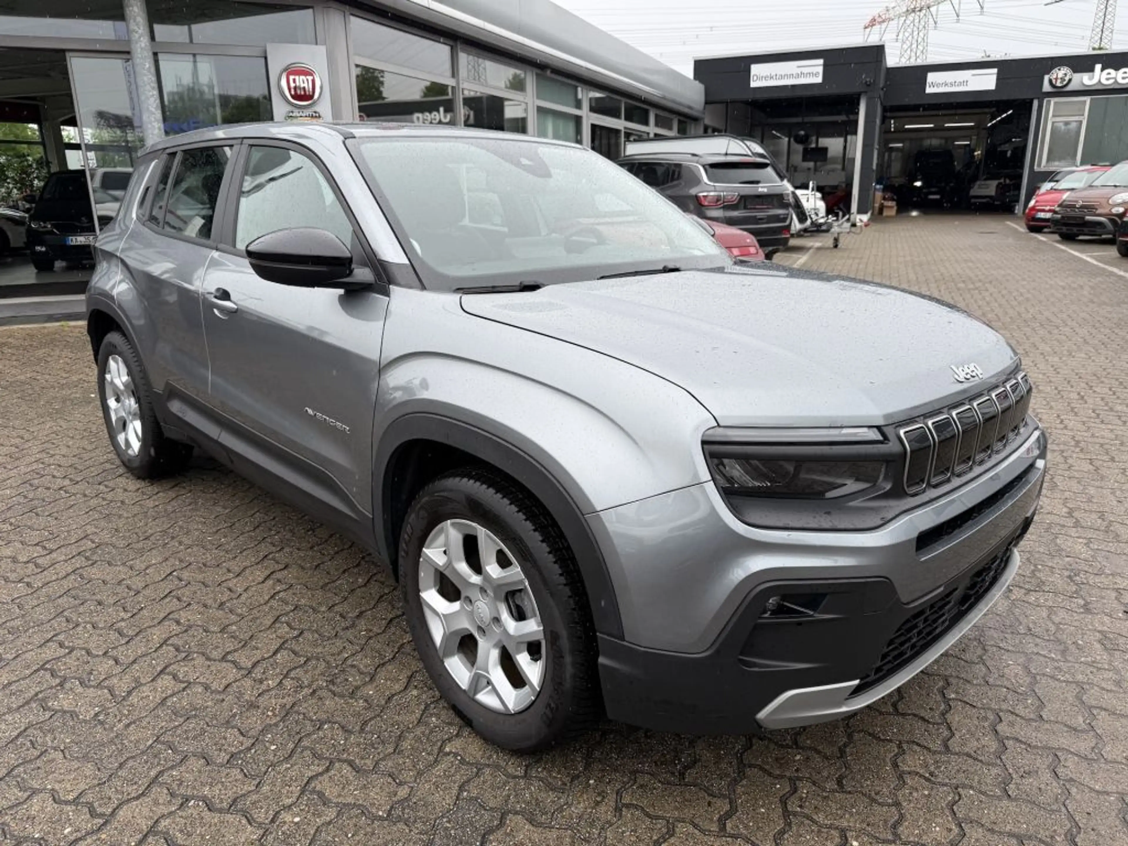 Jeep Avenger 1.2 GSE T3 Turbo-Benzin GDI Altitude — photo 3