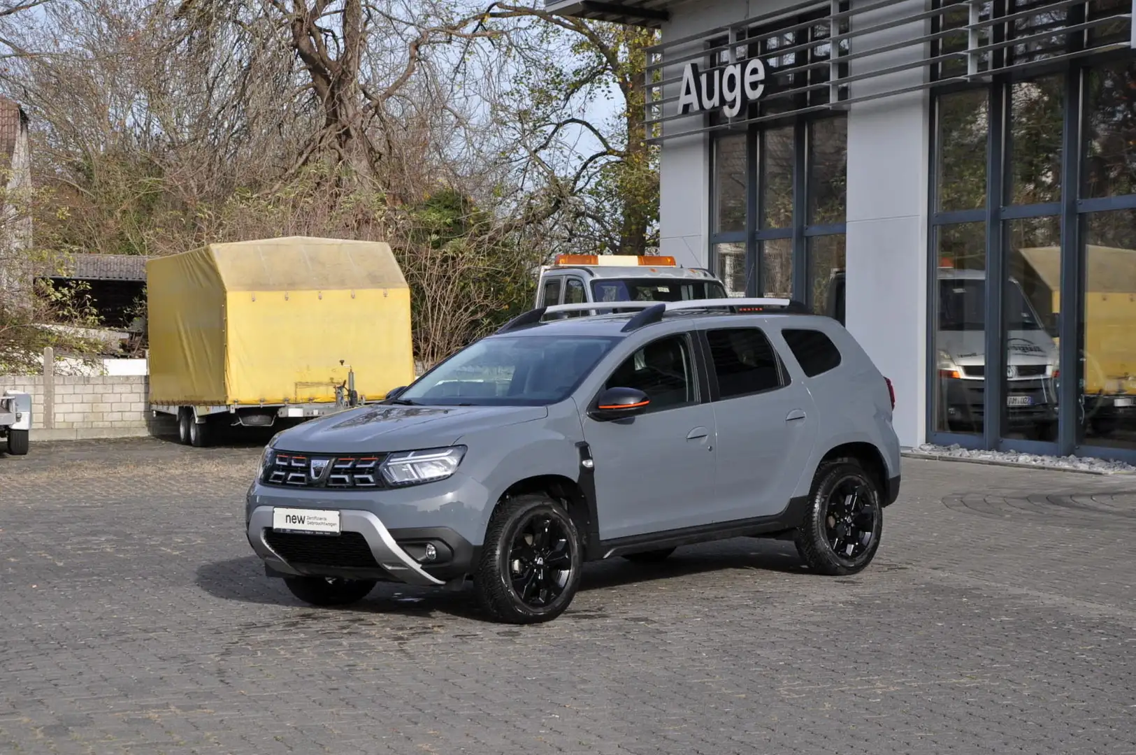 Dacia Duster Sondermodell Extreme Blue dCi 115 2WD Grau - 1