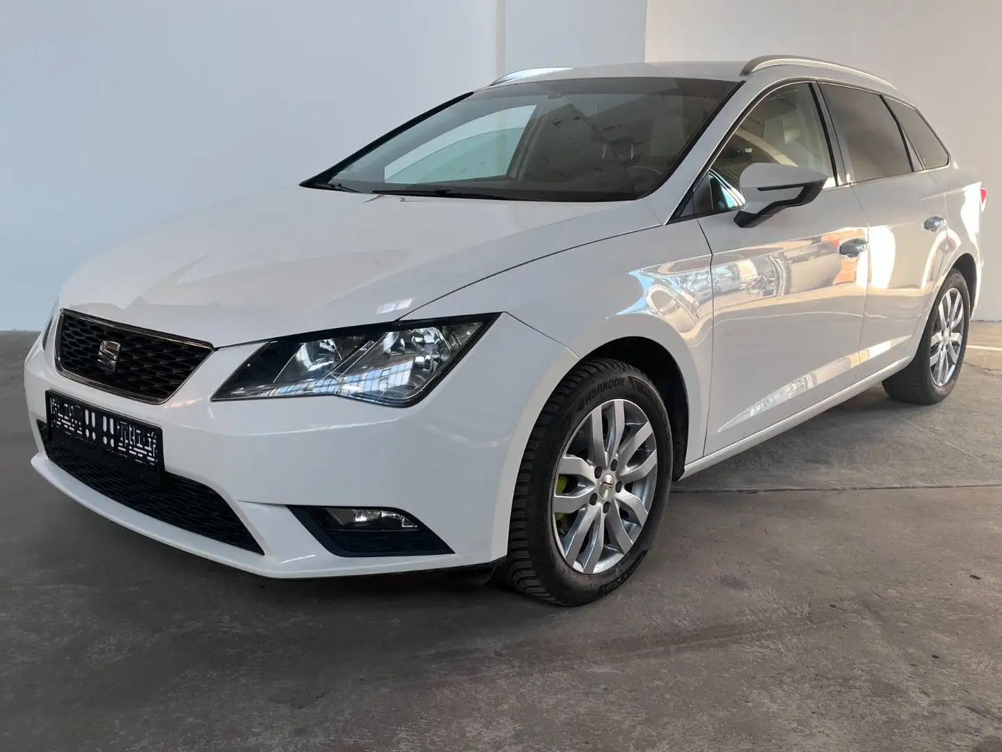 SEAT Leon ST Style 1.2 Bianco - 1