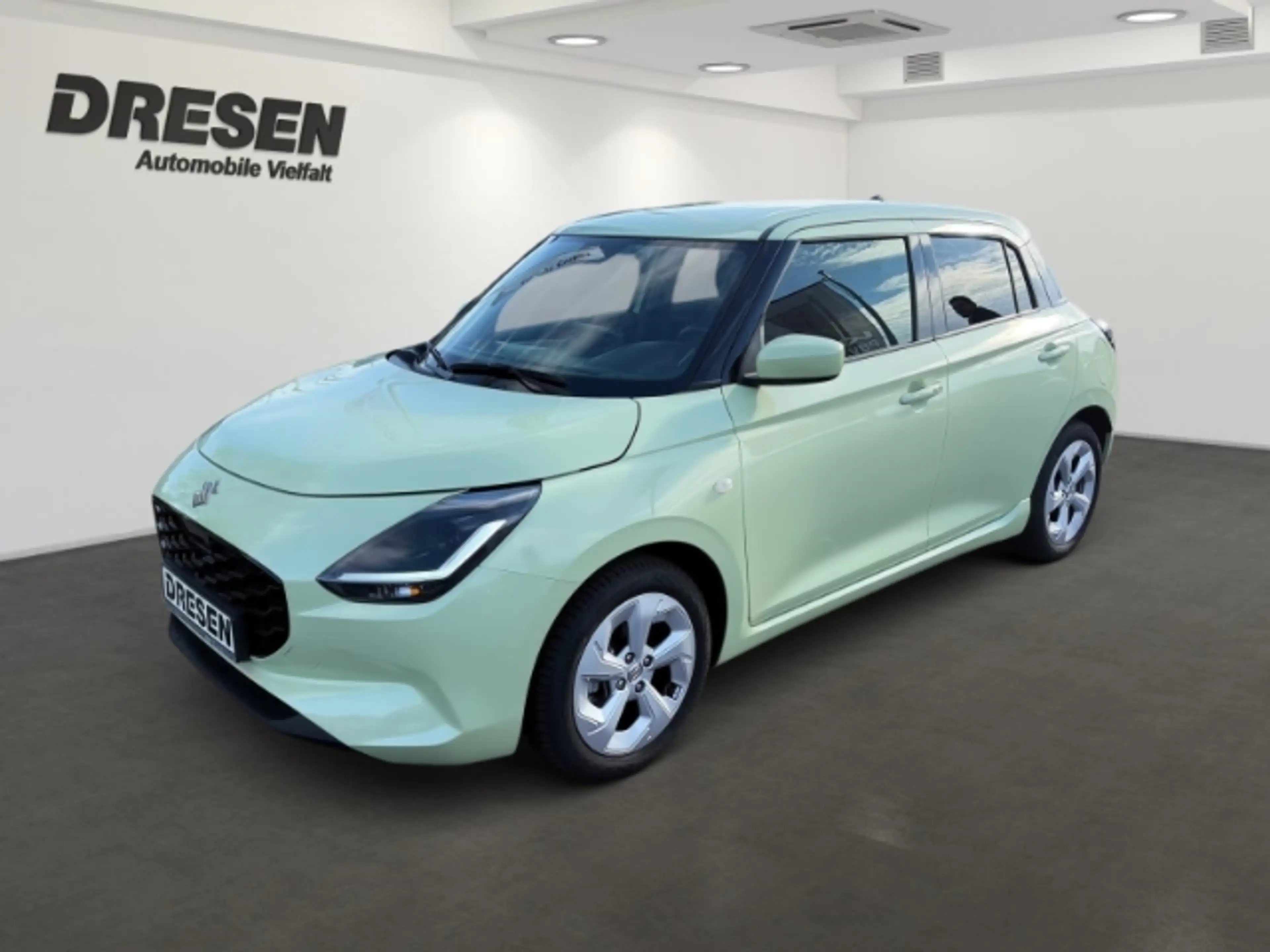Suzuki Swift Comfort 1.2 Dualjet Hybrid 61 KW /Totwinkelass./ T — photo 2