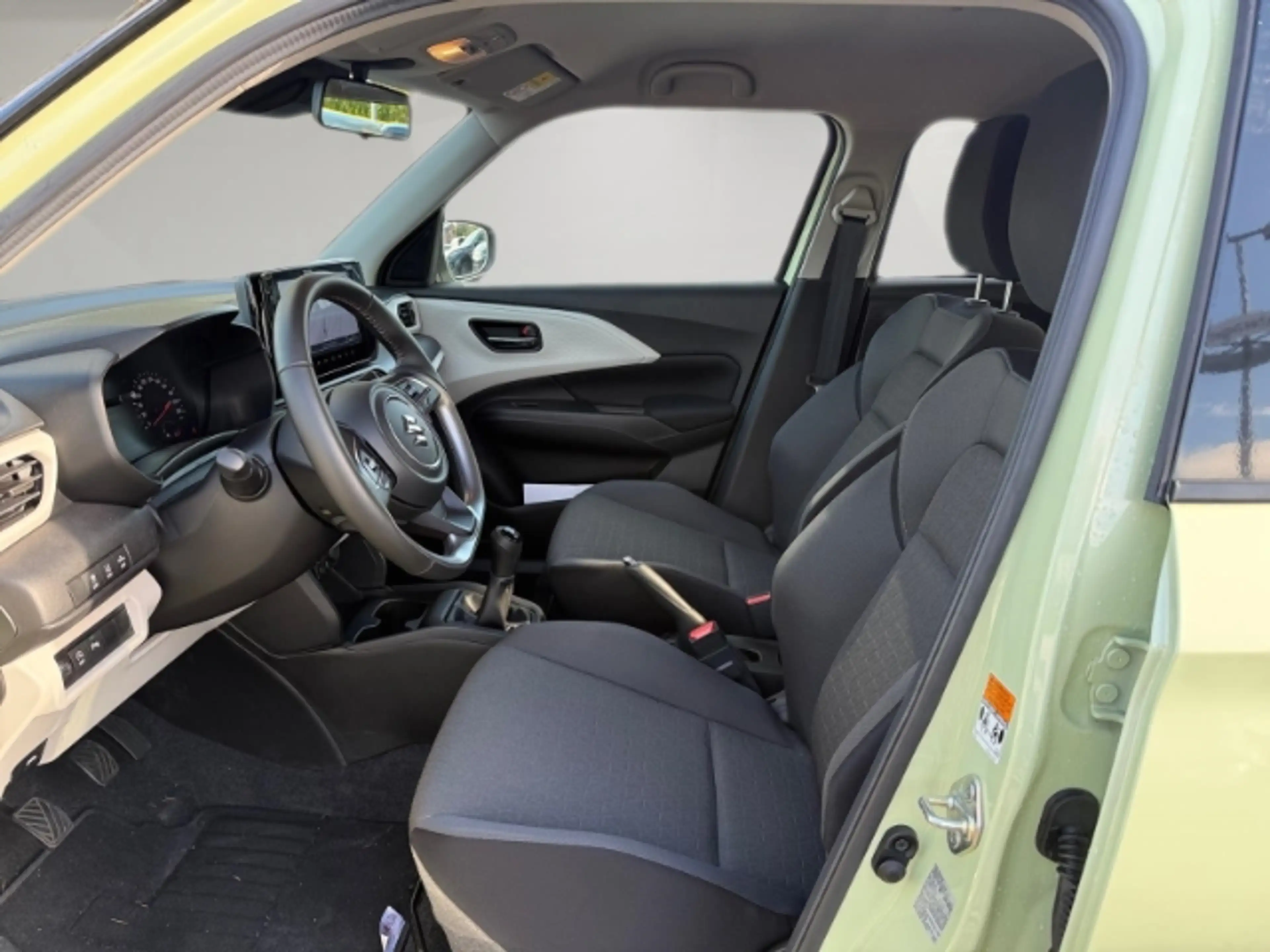 Suzuki Swift Comfort 1.2 Dualjet Hybrid 61 KW /Totwinkelass./ T — photo 8