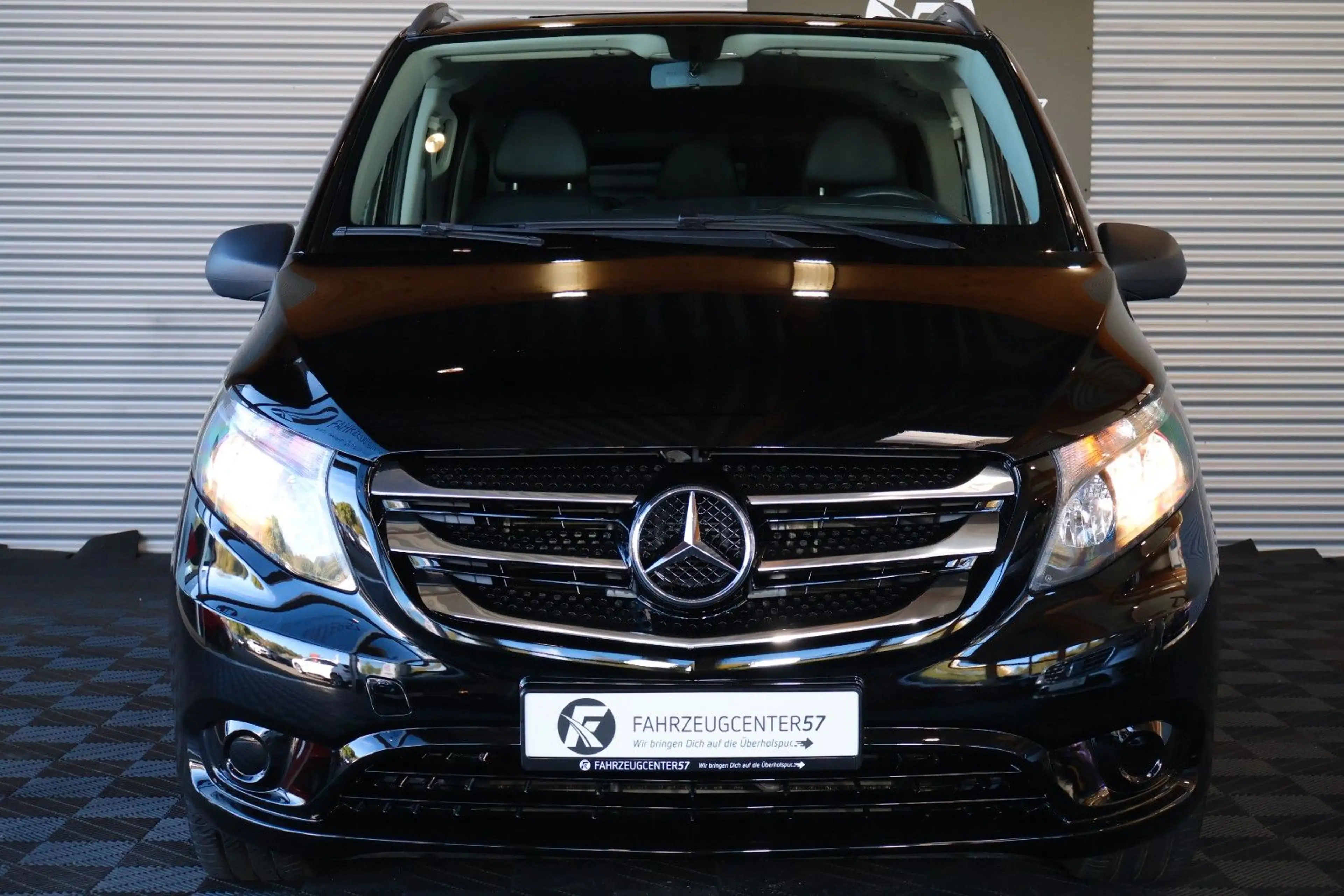 Mercedes-Benz Vito Tourer 114 CDI 4MATIC extralang — photo 4