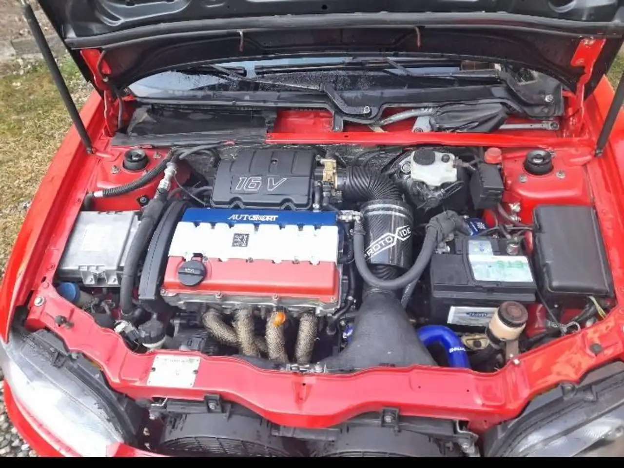 Peugeot 106 3p 1.6 16v Gti, foto 3