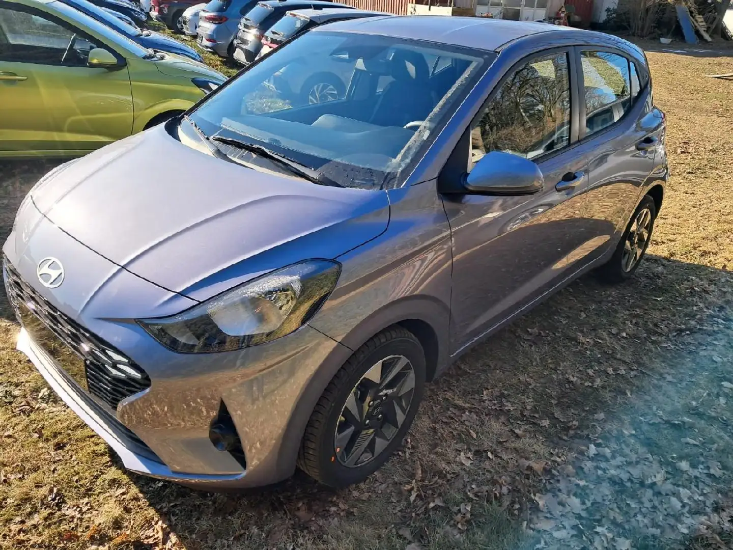 Hyundai i10 Trend Navi/Sitzhzg./R.Kamera uvm Violett - 1