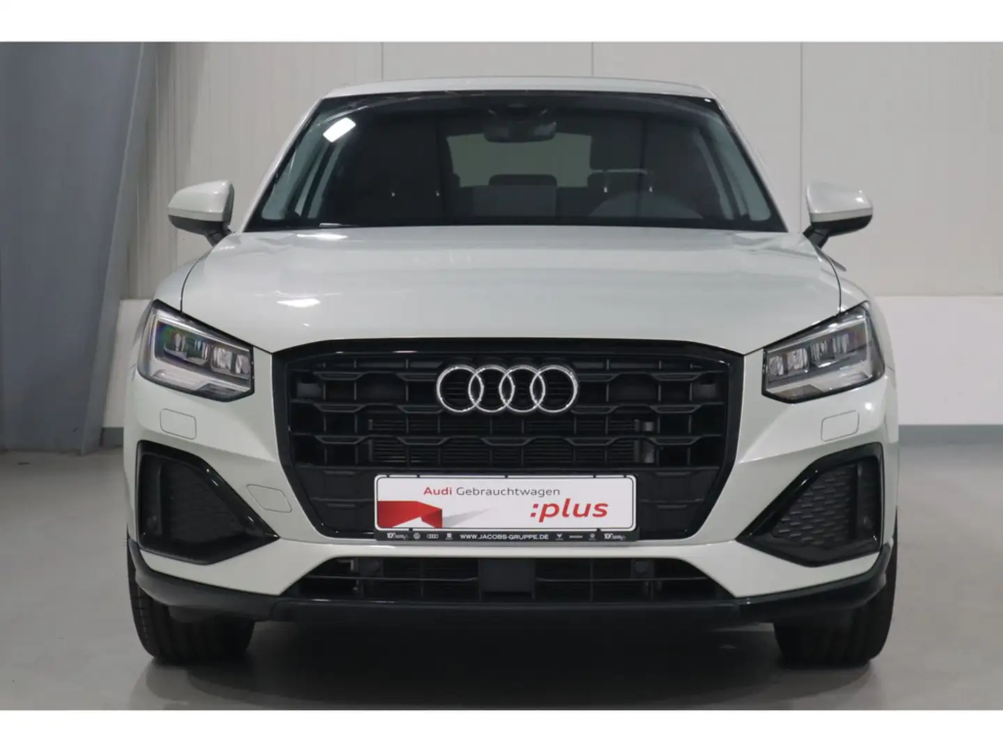 Audi Q2 30 TFSI advanced LED*Tempomat*PDC Silber - 2