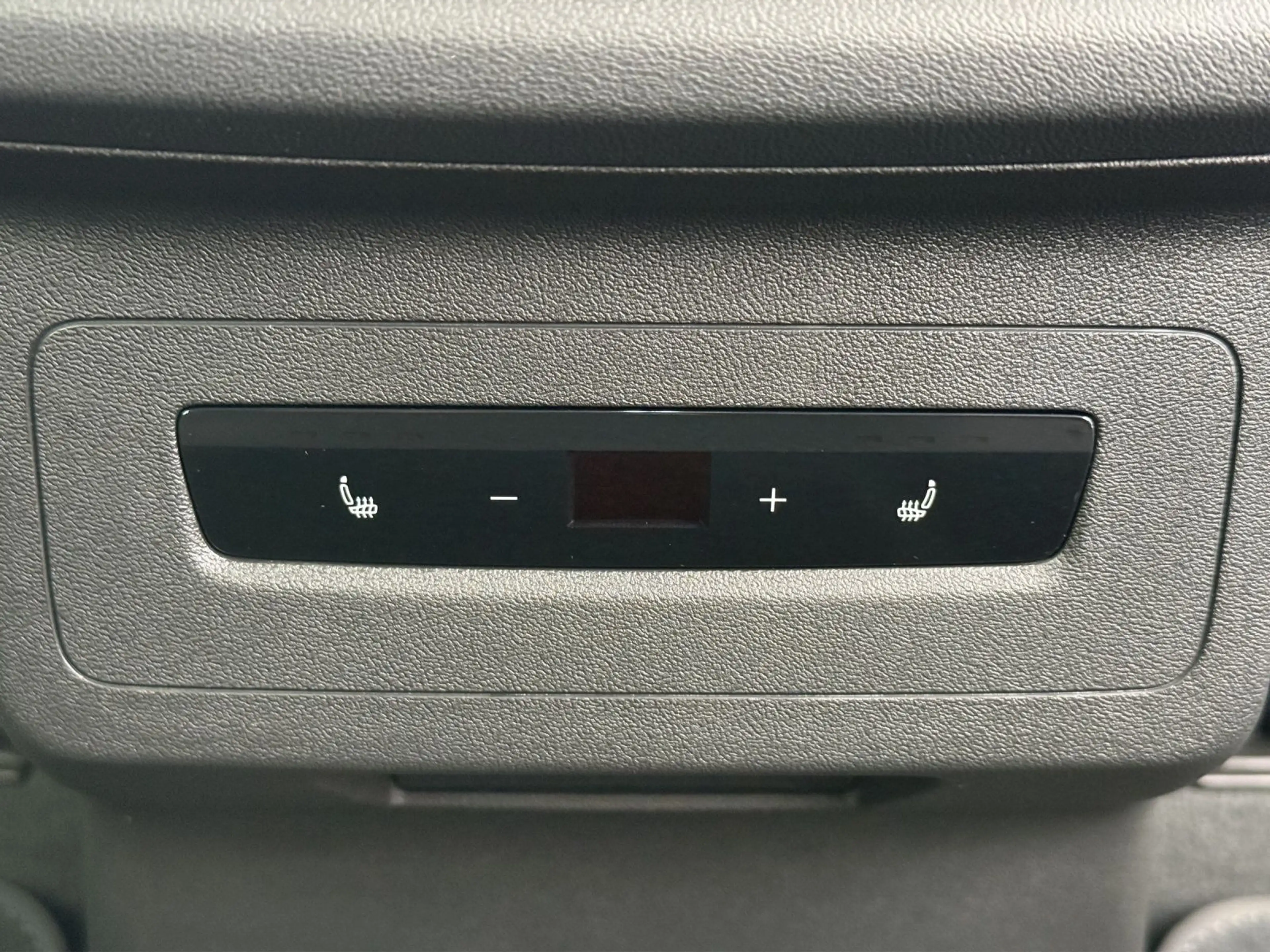Audi A6 e-tron advanced*0,25%*MATRIX*HUD*STHZG* — photo 11