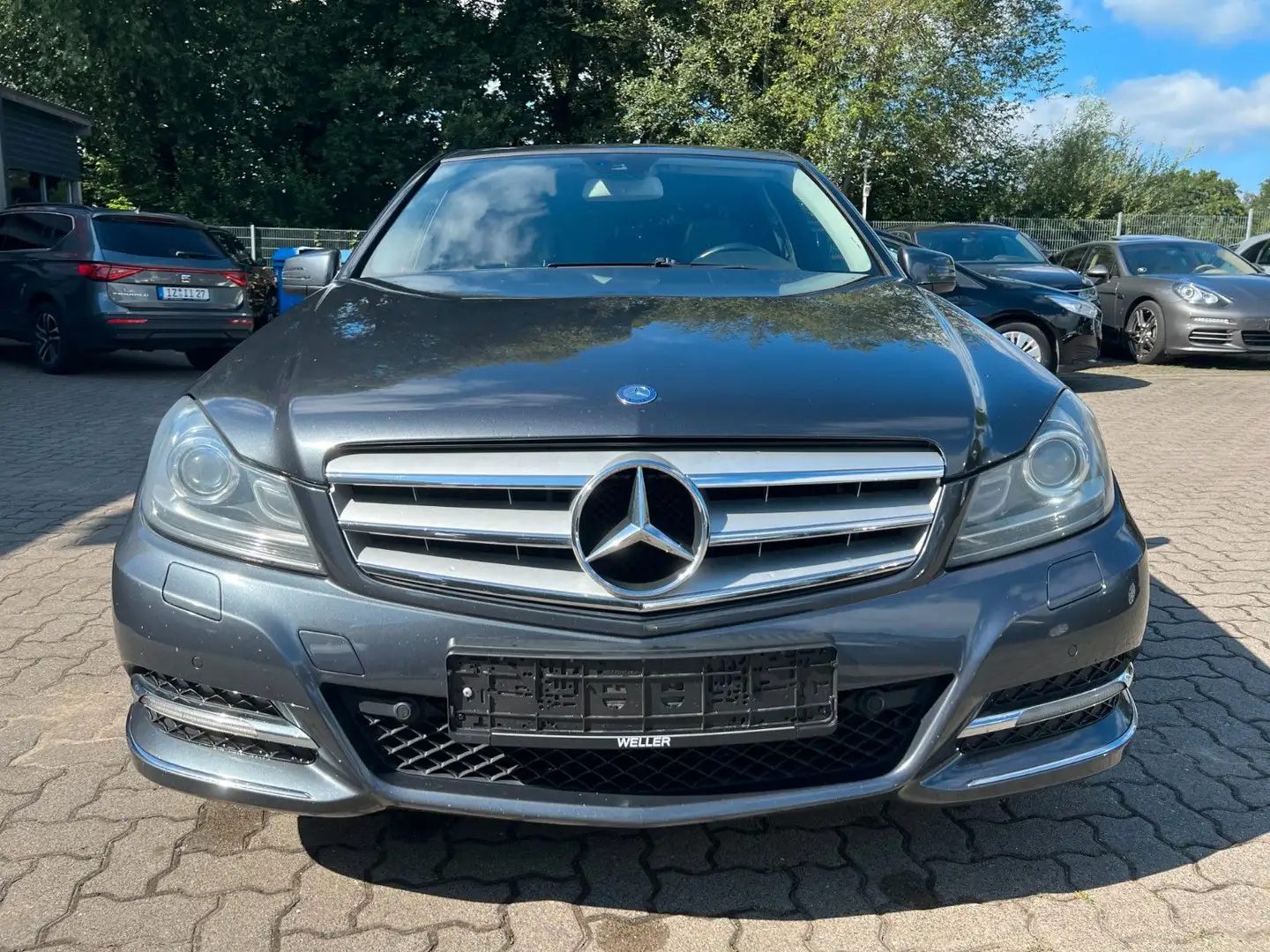 Mercedes-Benz C 250 CDI Lim. AUTOM°SITZH°ELSSD°T-LEDER°XENON! Grau - 2