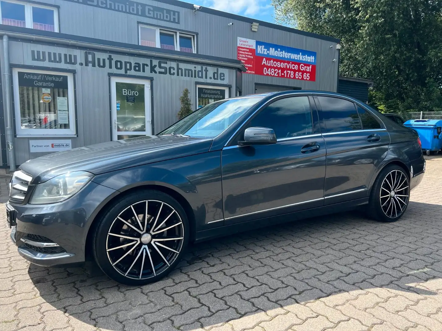 Mercedes-Benz C 250 CDI Lim. AUTOM°SITZH°ELSSD°T-LEDER°XENON! Grau - 1