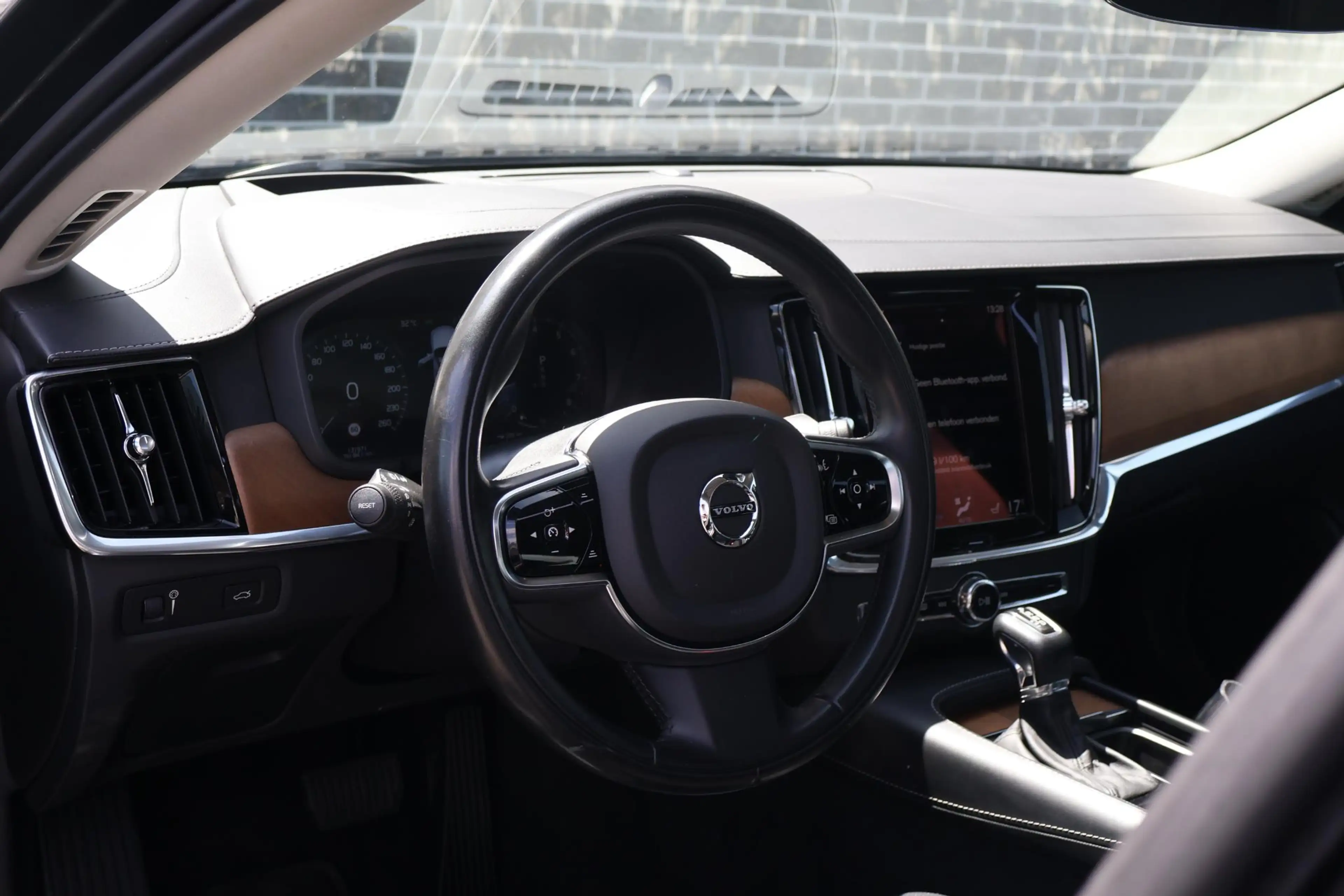 Volvo S90 2.0 T4 Inscription — photo 4