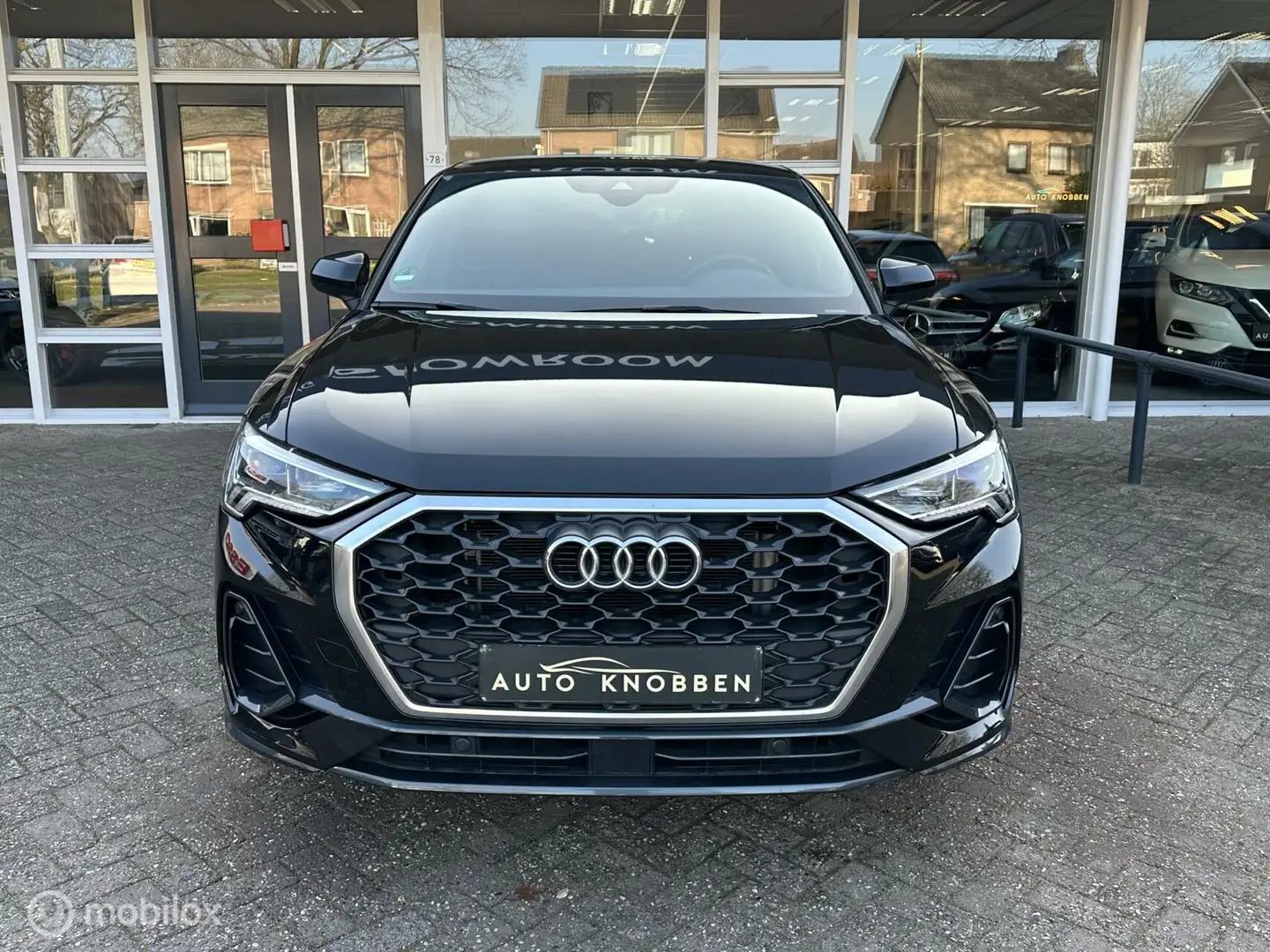 Audi Q3 Sportback 45 TFSI e S Edition Led, Climat, Digidas Zwart - 2