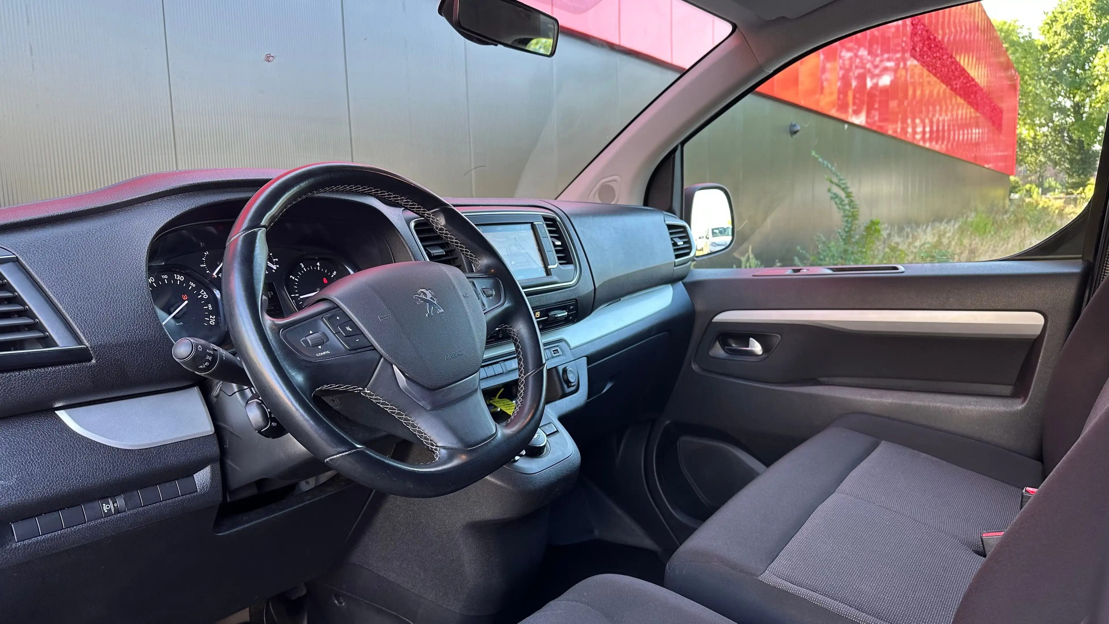 Peugeot Expert 2.0 BlueHDI 180 S&S L2 | Apple Carplay / Android A — photo 2