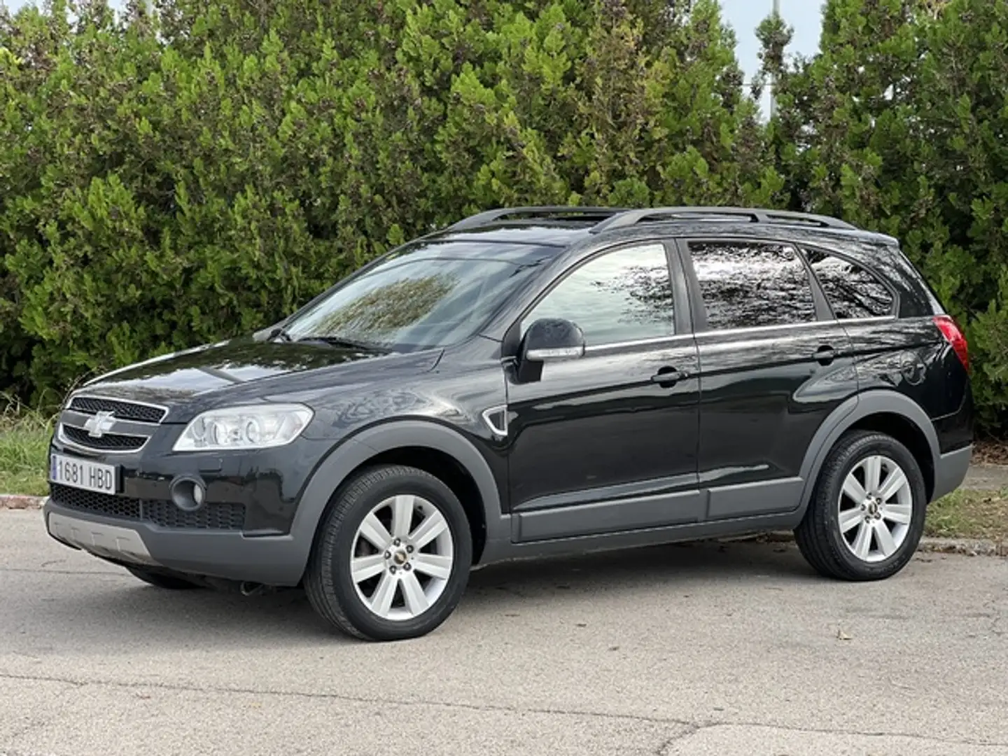 Chevrolet Captiva 2.2VCDI LTZ AWD Aut. Schwarz - 2