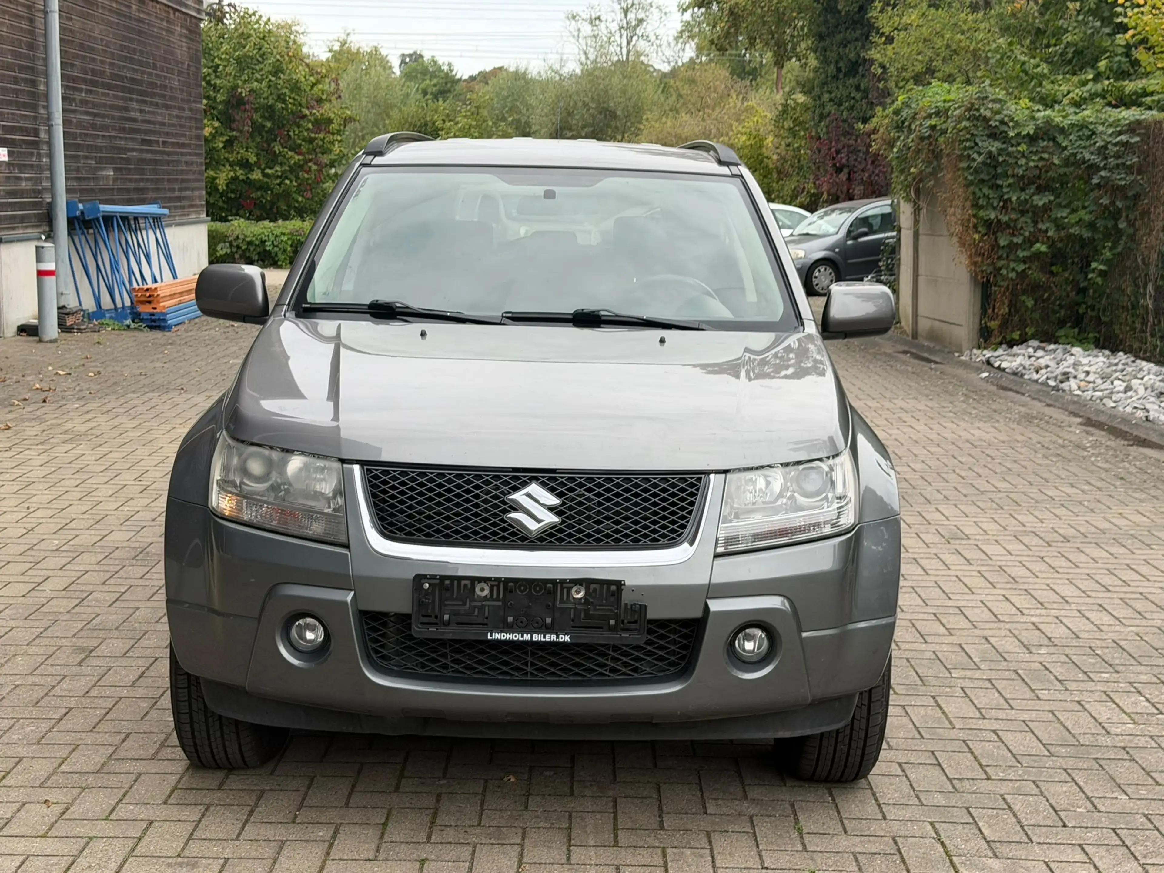 Suzuki Grand Vitara 2.0i JLX Avec CONTROL — photo 3