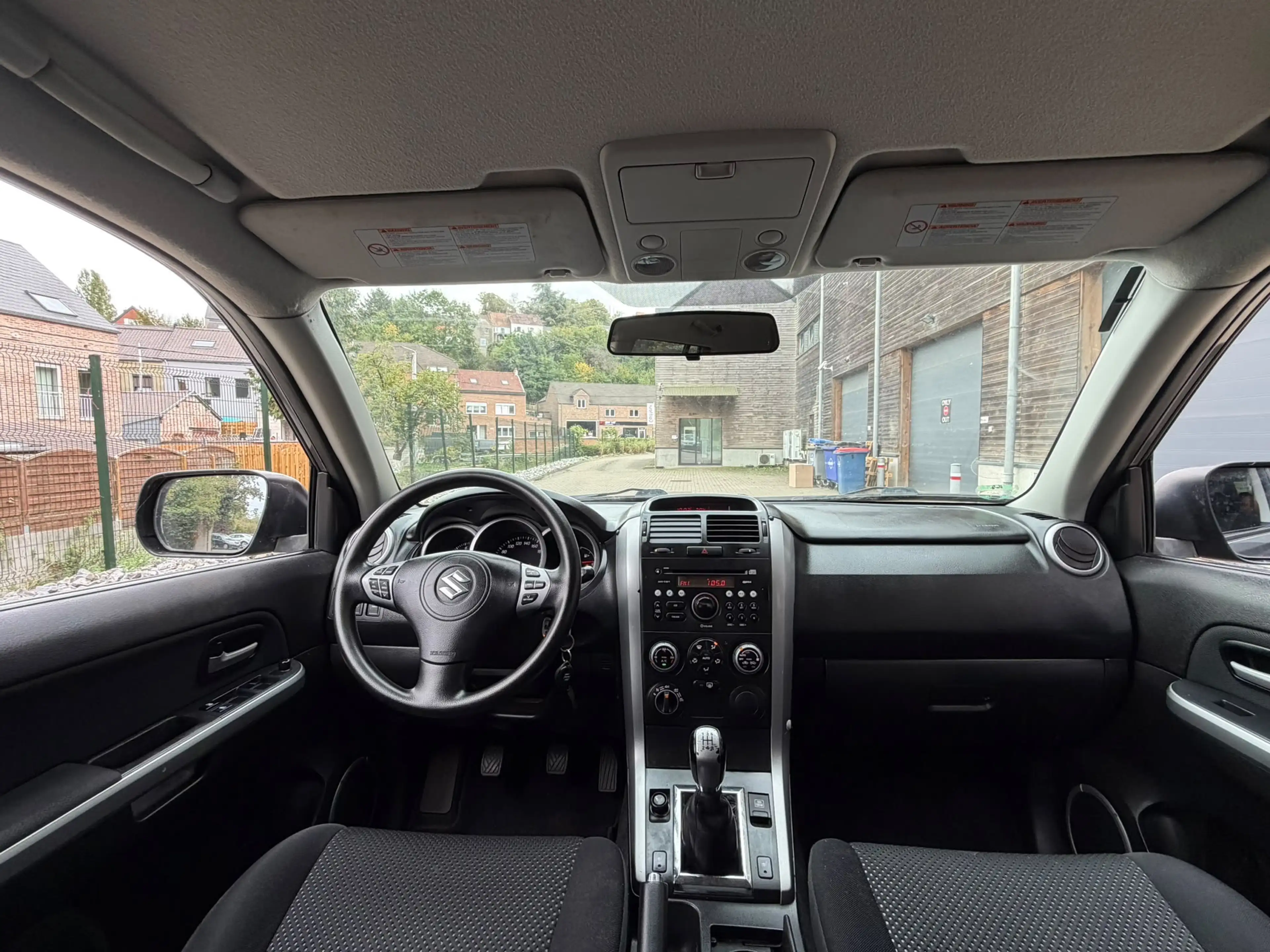 Suzuki Grand Vitara 2.0i JLX Avec CONTROL — photo 15