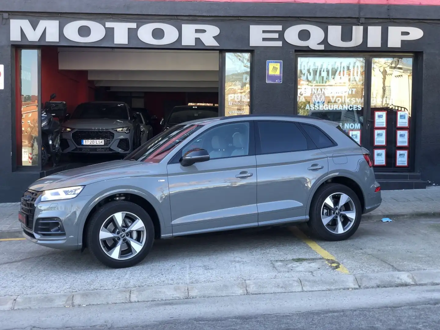 Audi Q5 55 TFSIe S line quattro-ultra S tronic Gris - 1