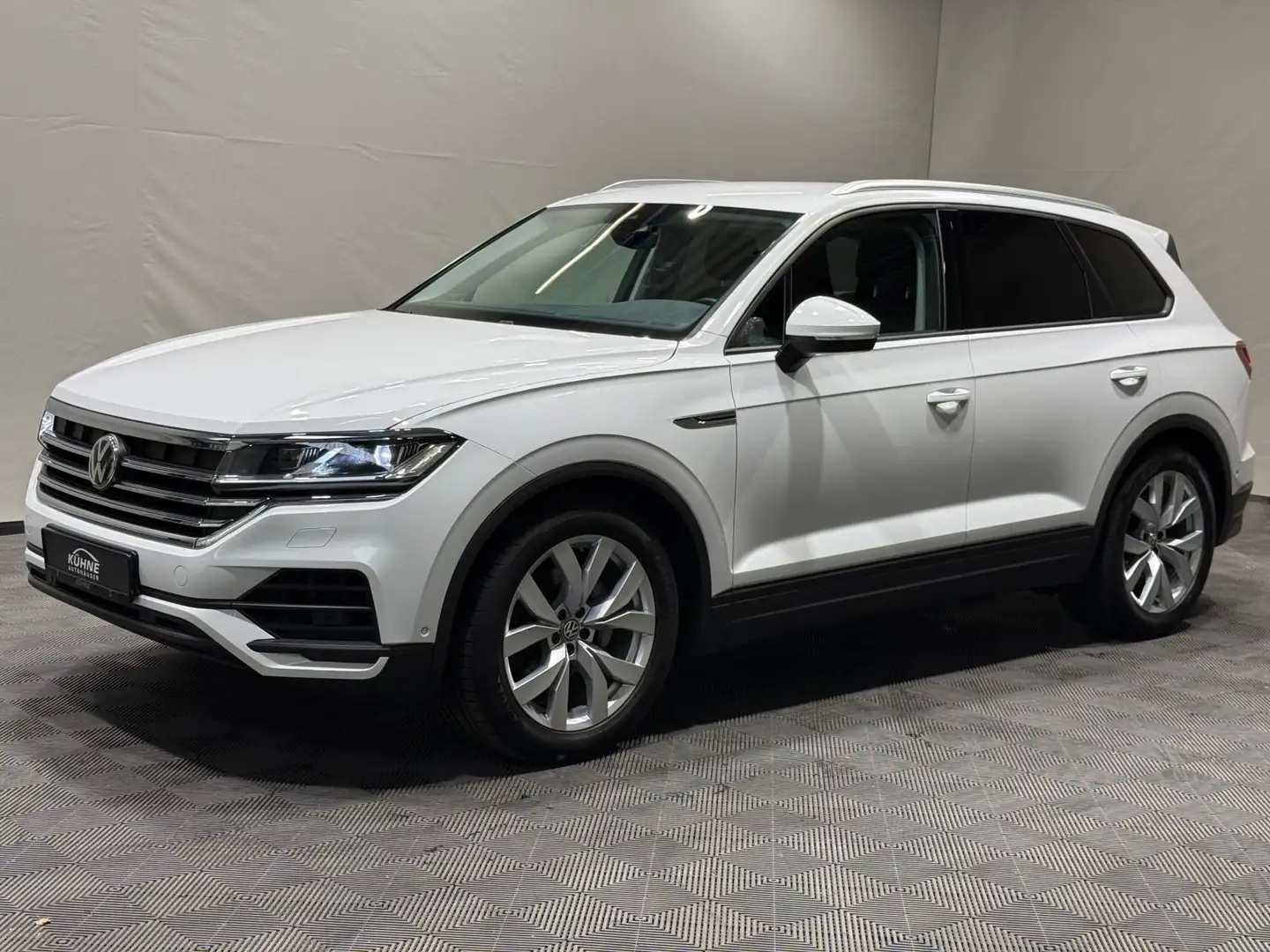 Volkswagen Touareg 3.0 V6 TDI | AHK LEDER KAMERA APP-CONN Blanc - 2