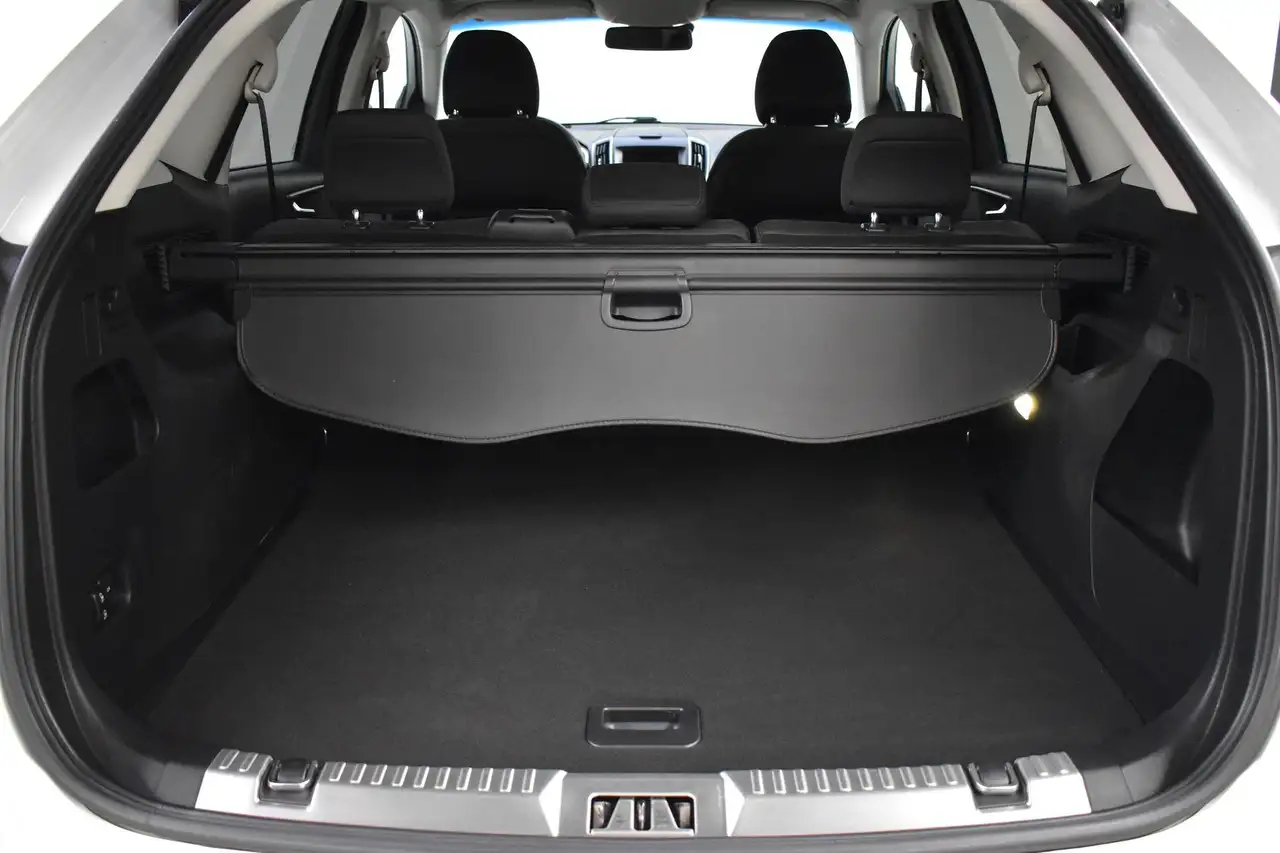Ford Edge 2.0 TDCi — photo 8 sur 15