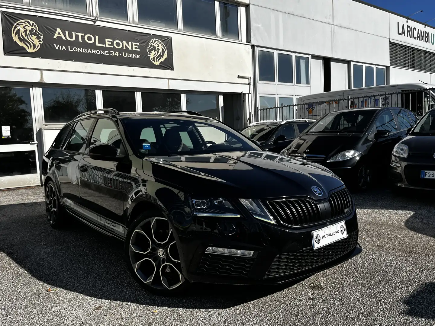 Skoda Octavia 2.0 tdi RS 4x4 184cv dsg my18 FULL OPTIONAL Noir - 1