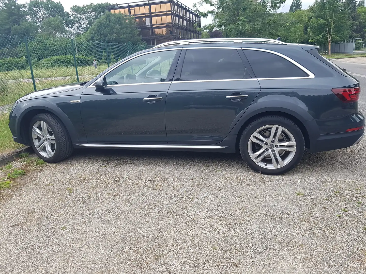 Audi A4 allroad A4 Allroad 2.0 TDi Quattro S tronic Gris - 2