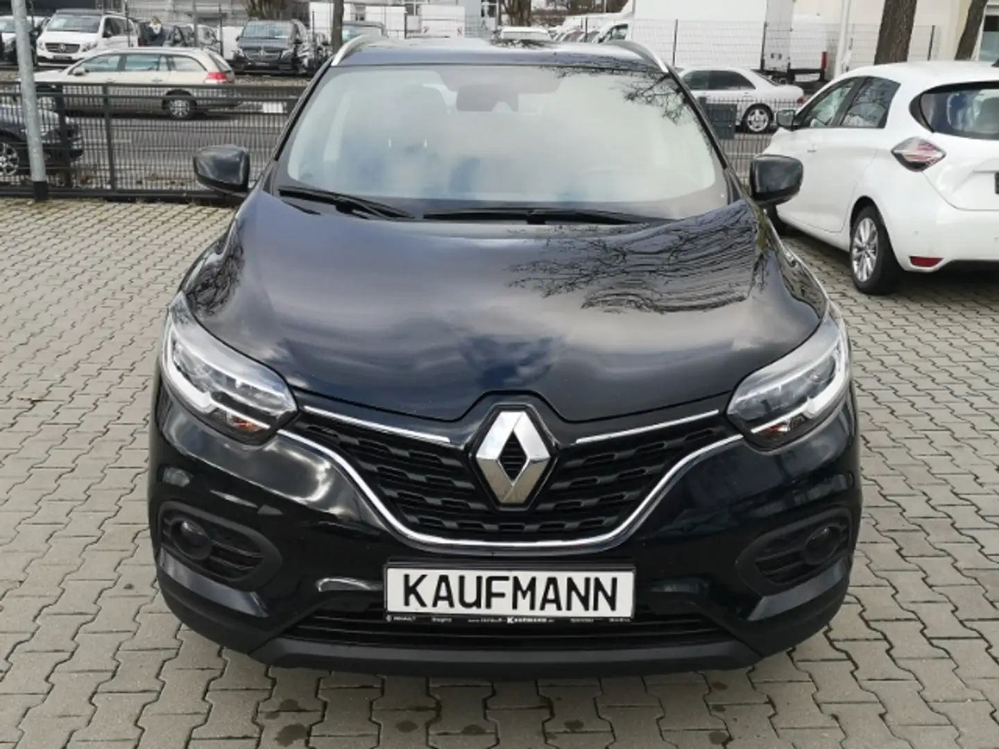 Renault Kadjar Zen 1.3 TCe 140 edc  EU6d Černá - 2